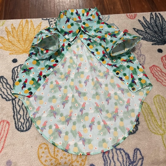 Dog Hawaiian shirt - Picture 1 of 4